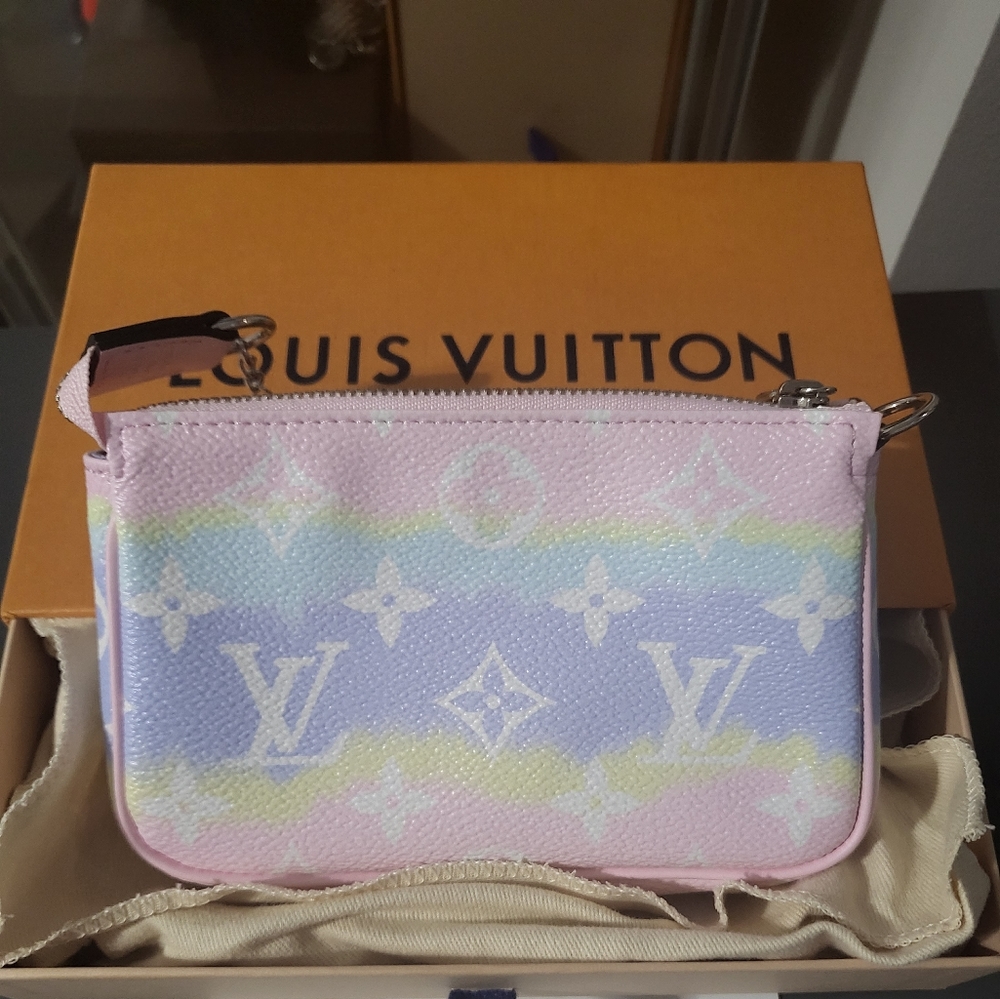 LV Mini Pochette Accessories Escale print